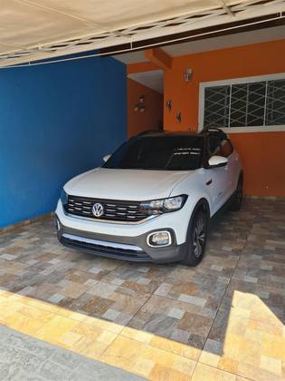 VOLKSWAGEN T-CROSS 1.0 200 TSI TOTAL FLEX SENSE AUTOMÁTICO VOLKSWAGEN T-CROSS 1.0 200 TSI TOTAL FLEX SENSE AUTOMÁTICO